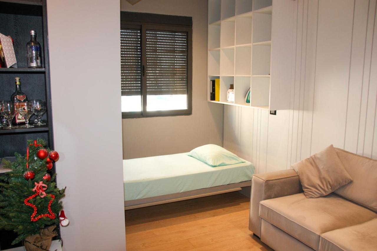 Roza's Center Apartment *